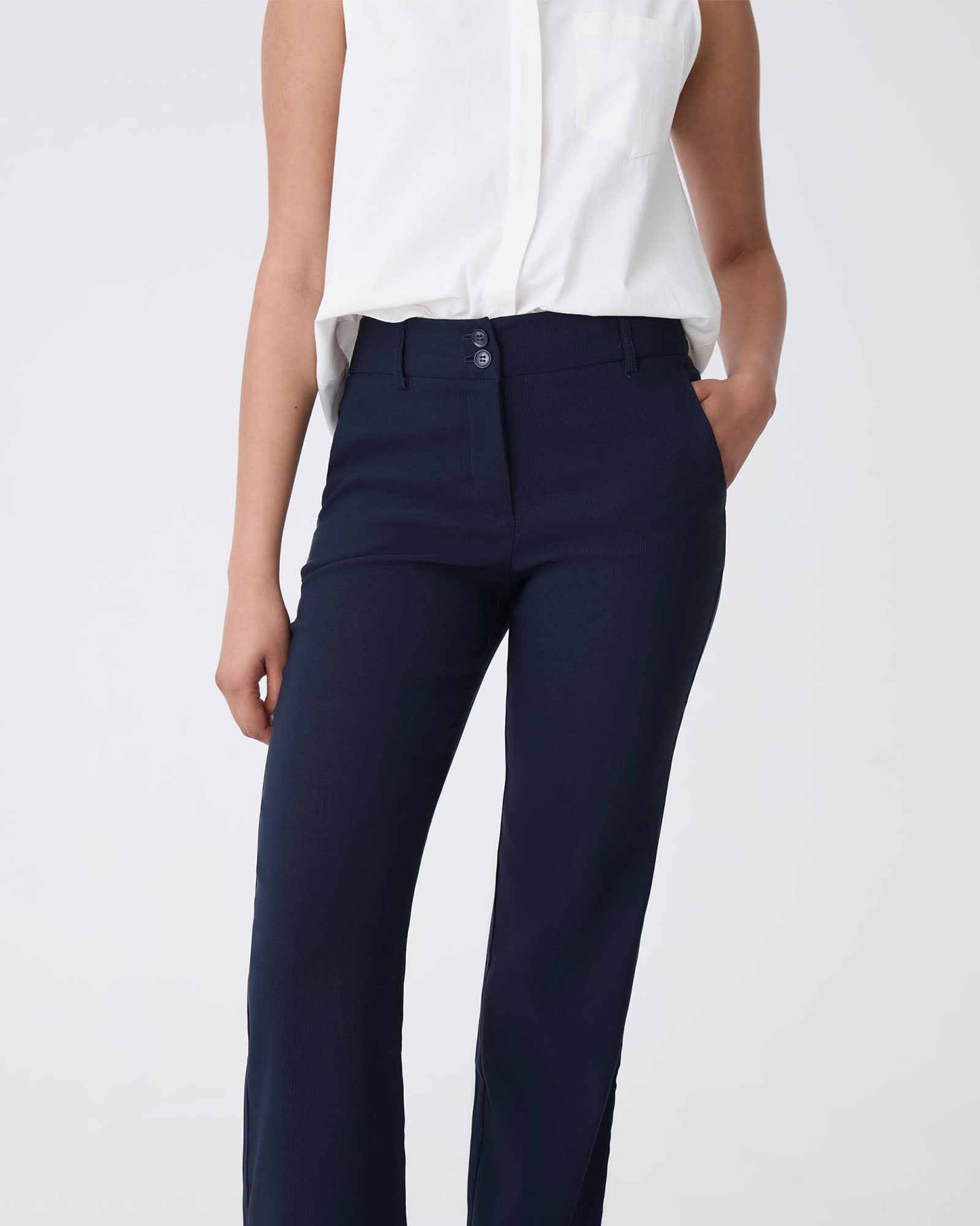 Annalee Classic Pants
