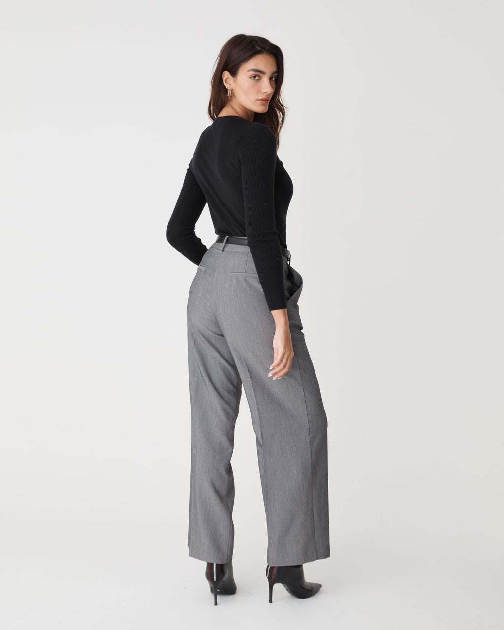 Tania Crew Neck Knit
