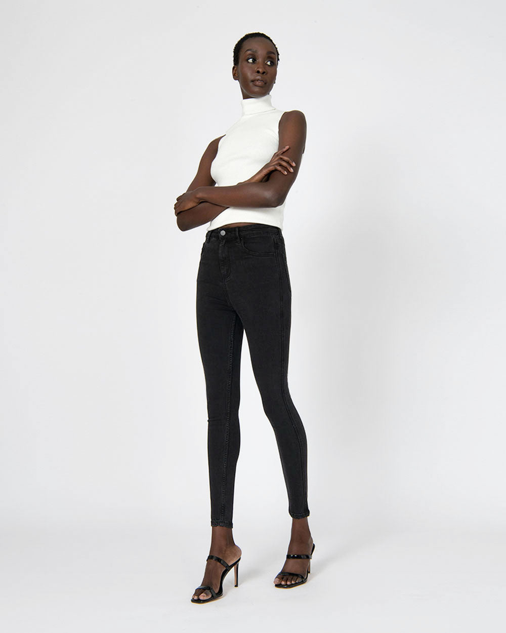 Avani High-Waisted Jeans