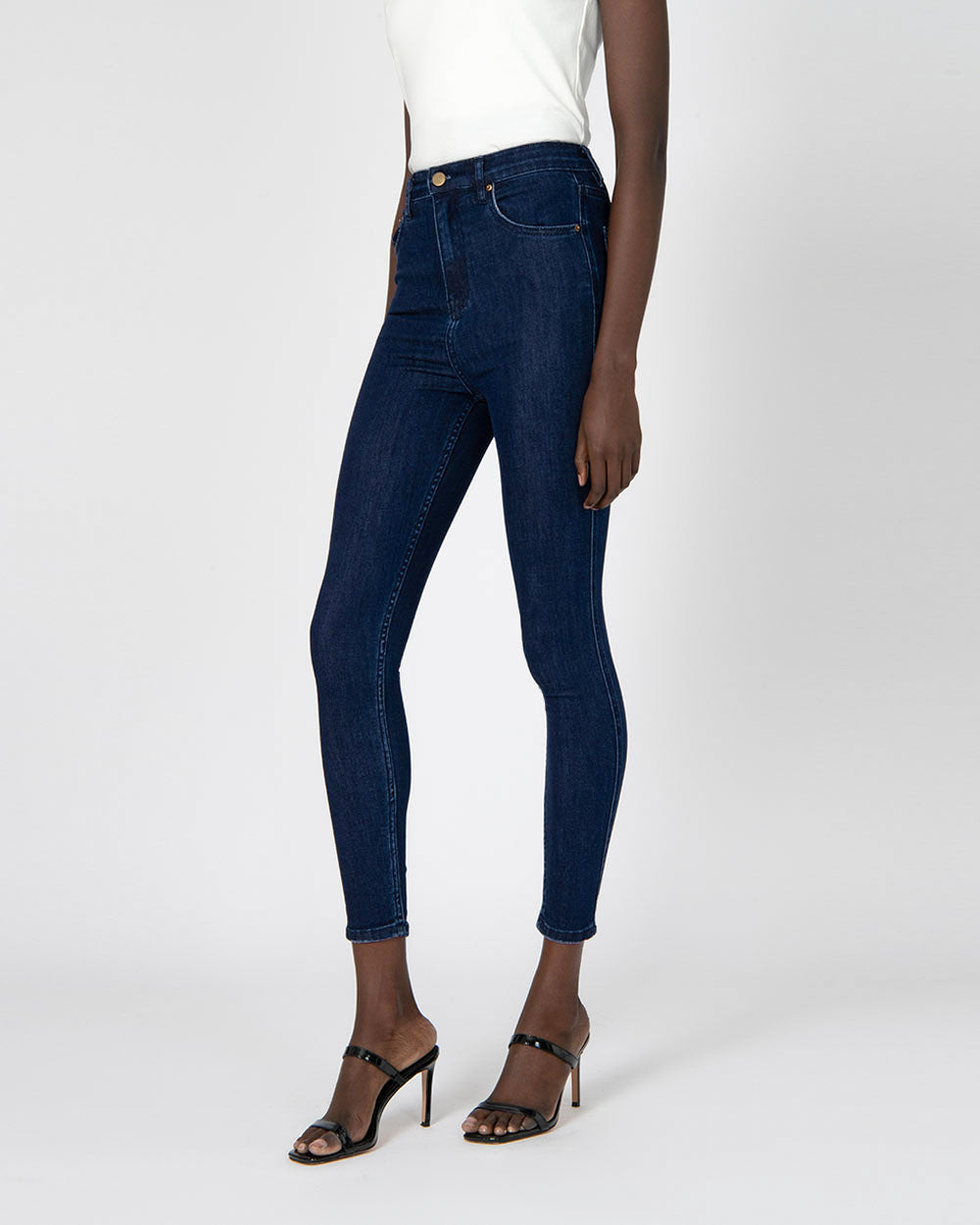Avani High-Waisted Jeans