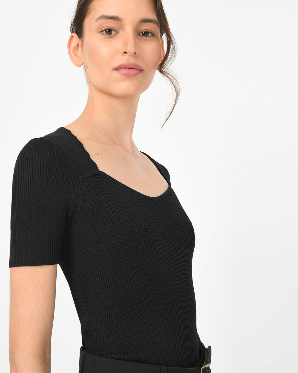 Honor Sweetheart Neck Knit