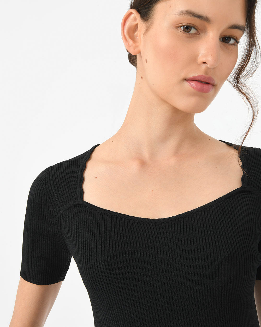Honor Sweetheart Neck Knit
