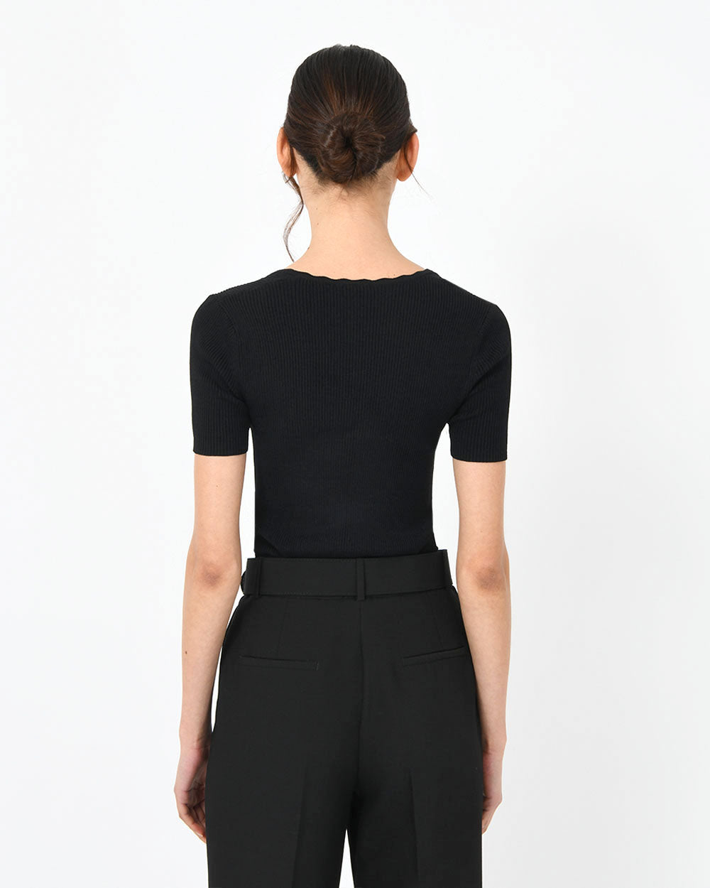 Honor Sweetheart Neck Knit