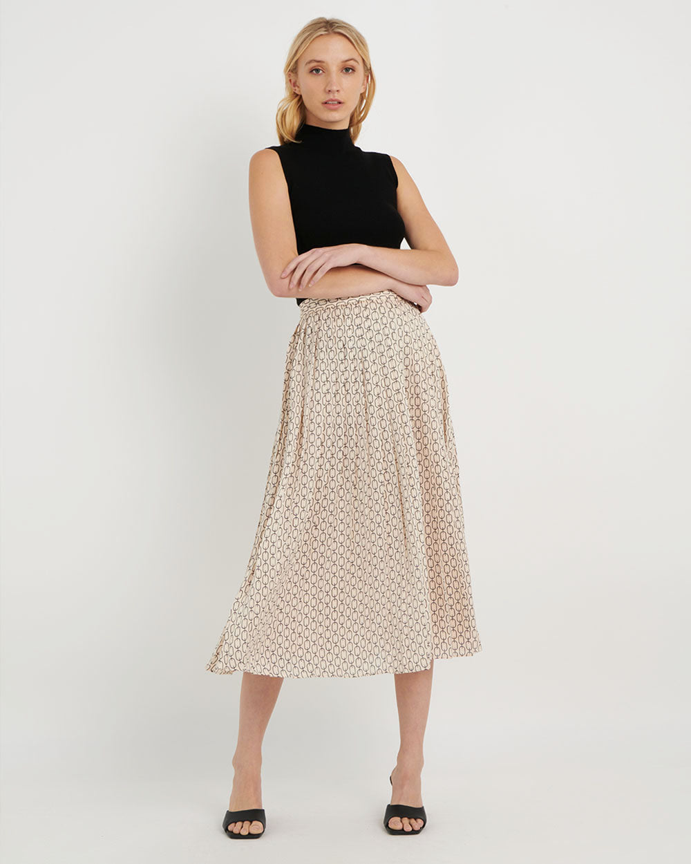 Diora Pleat Skirt