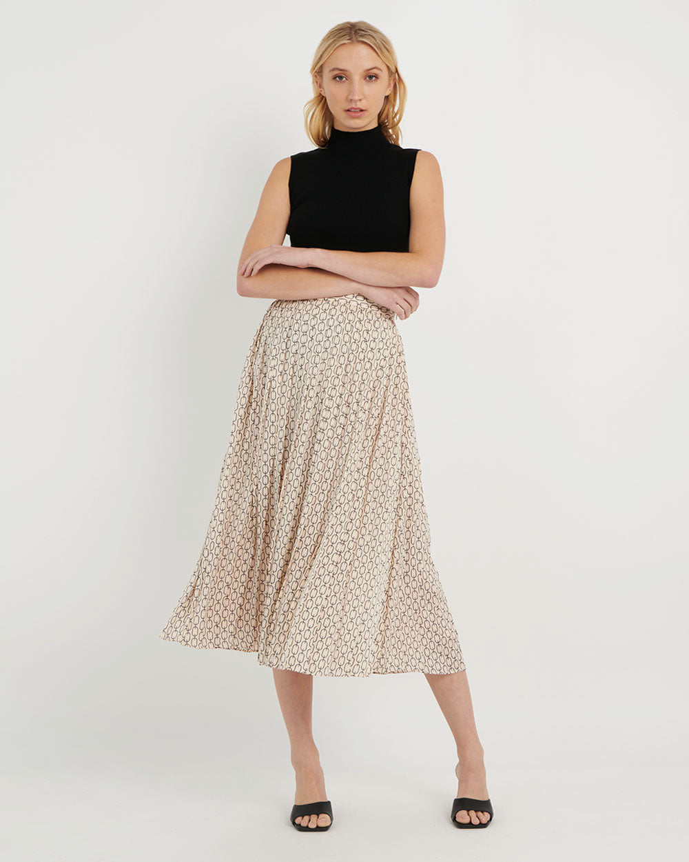Diora Pleat Skirt