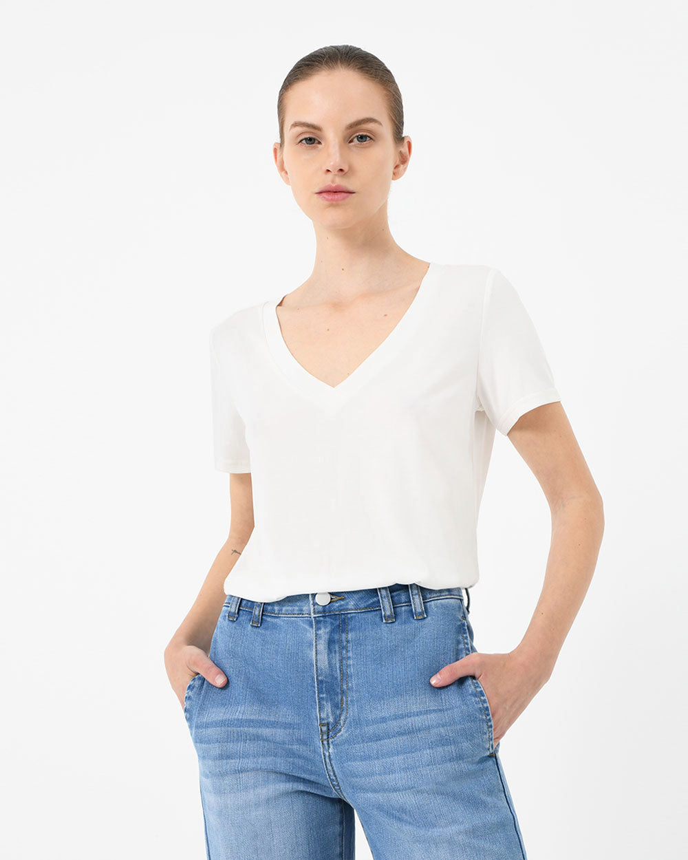 Lili V Modal Tee
