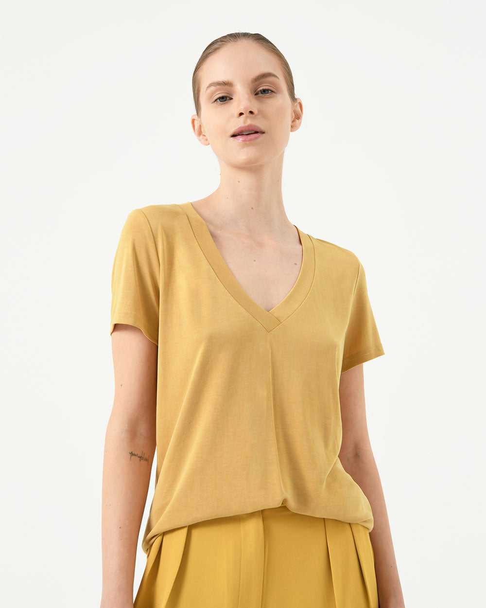 Lili V Modal Tee