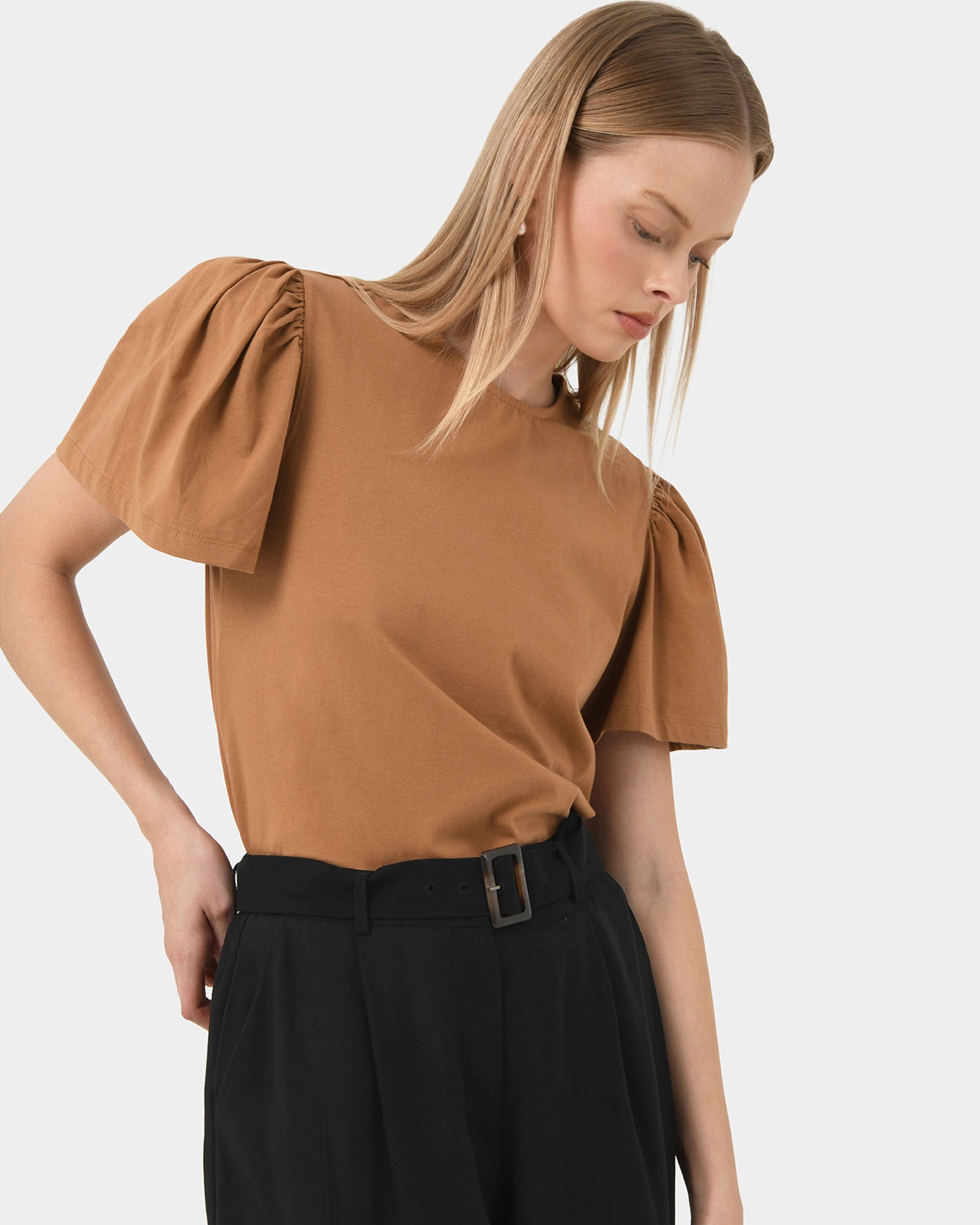 Cayla Gathered Sleeve Tee