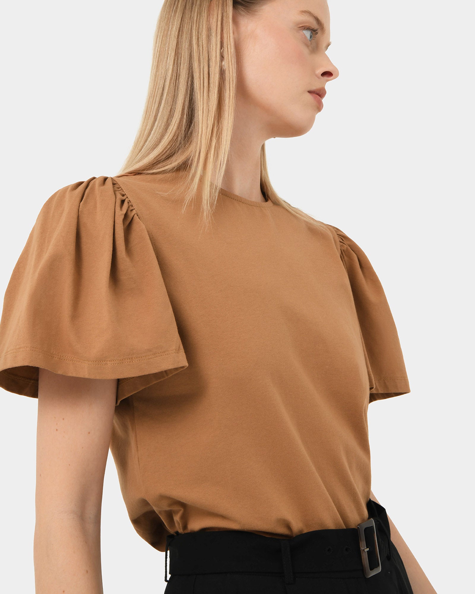 Cayla Gathered Sleeve Tee