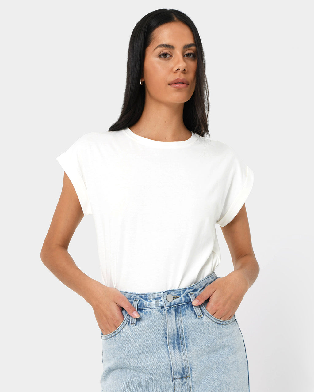 Baylee Basic Tee