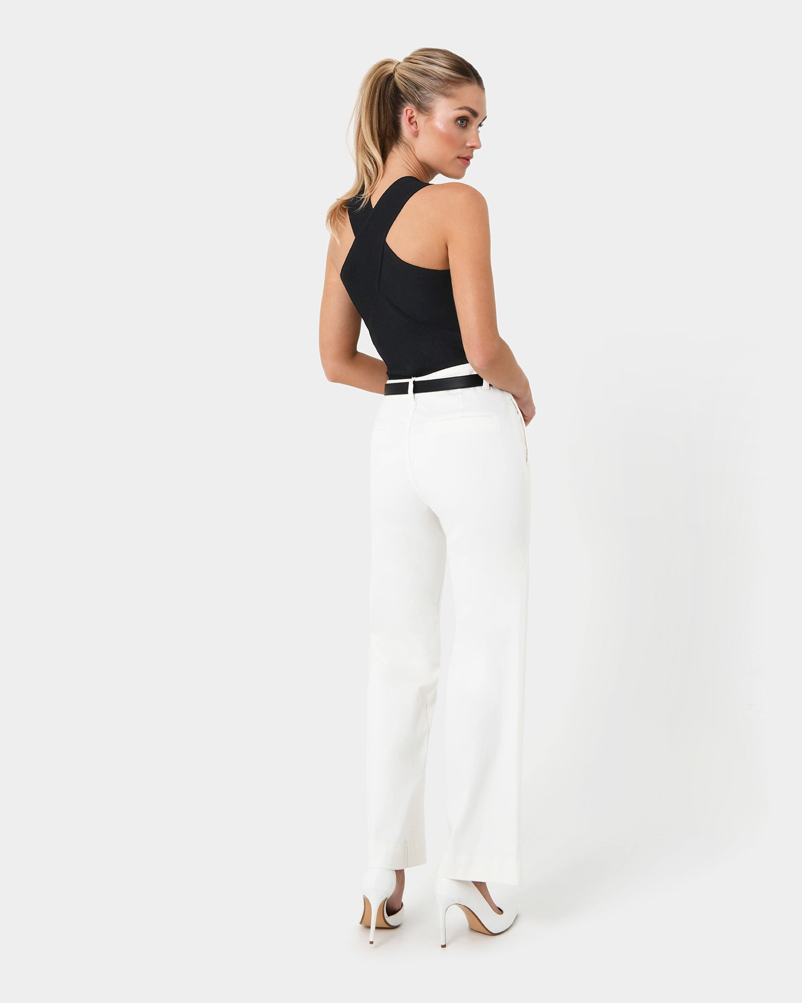 Zion Halterneck Knit Top
