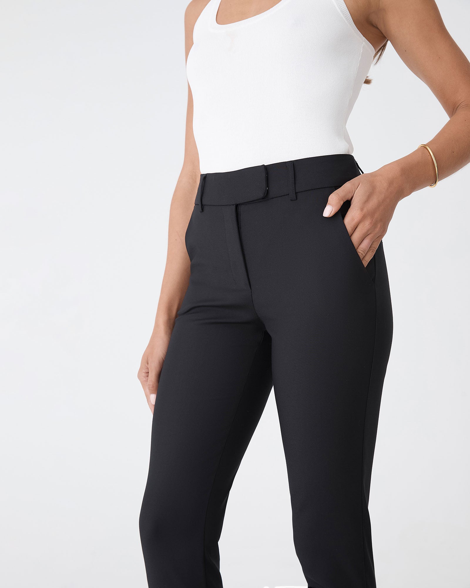 Josie 2 Cropped Notch Pants