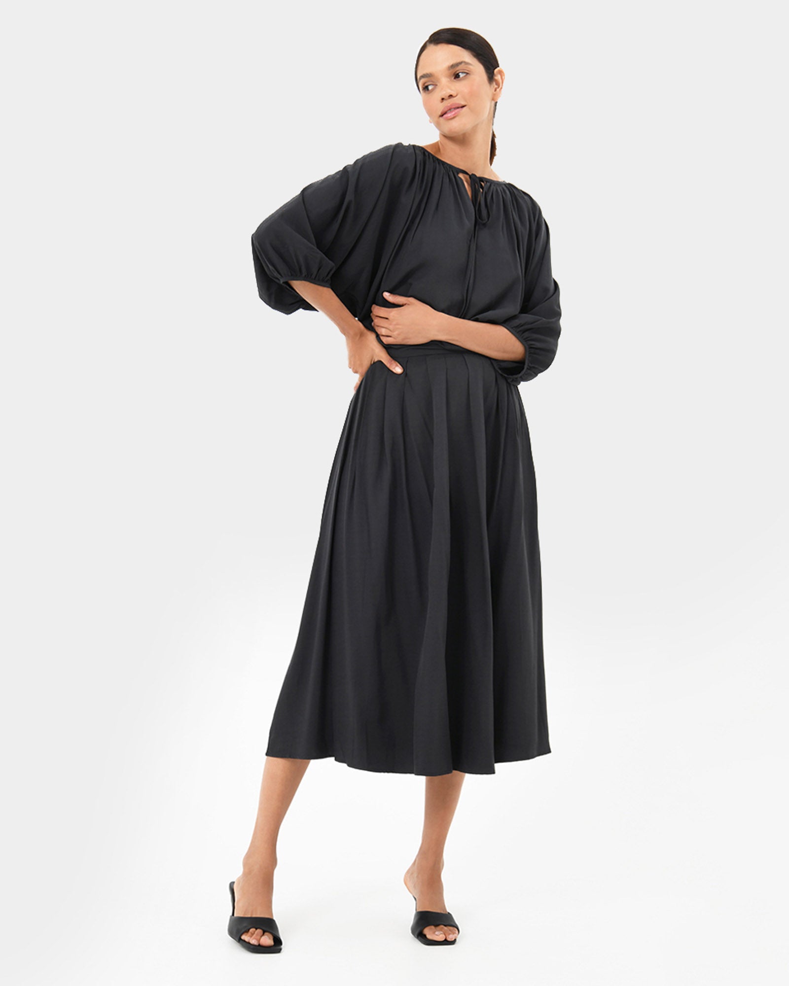 Annalia Pleated Skirt