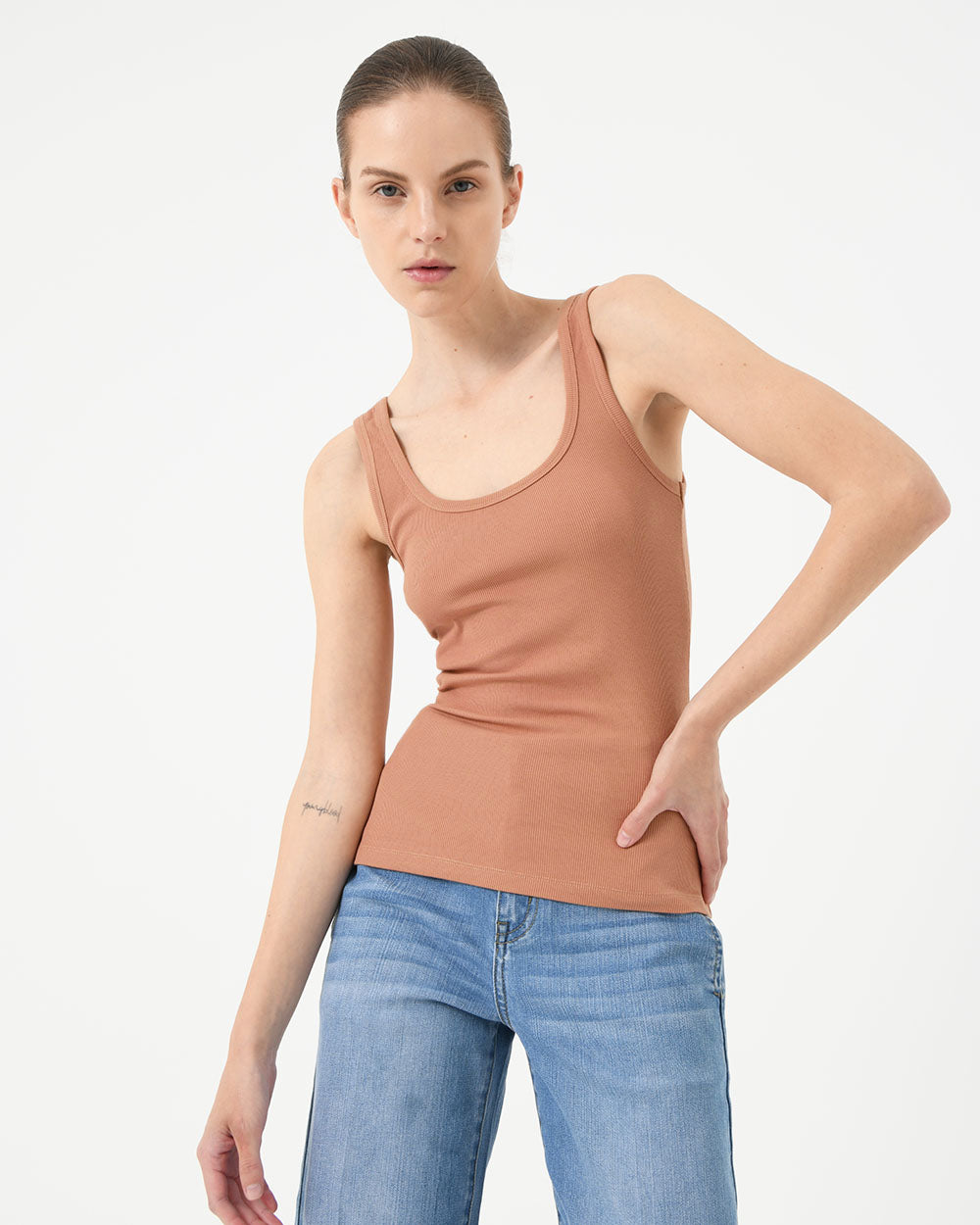 Hilo Fitted Rib Tank Top