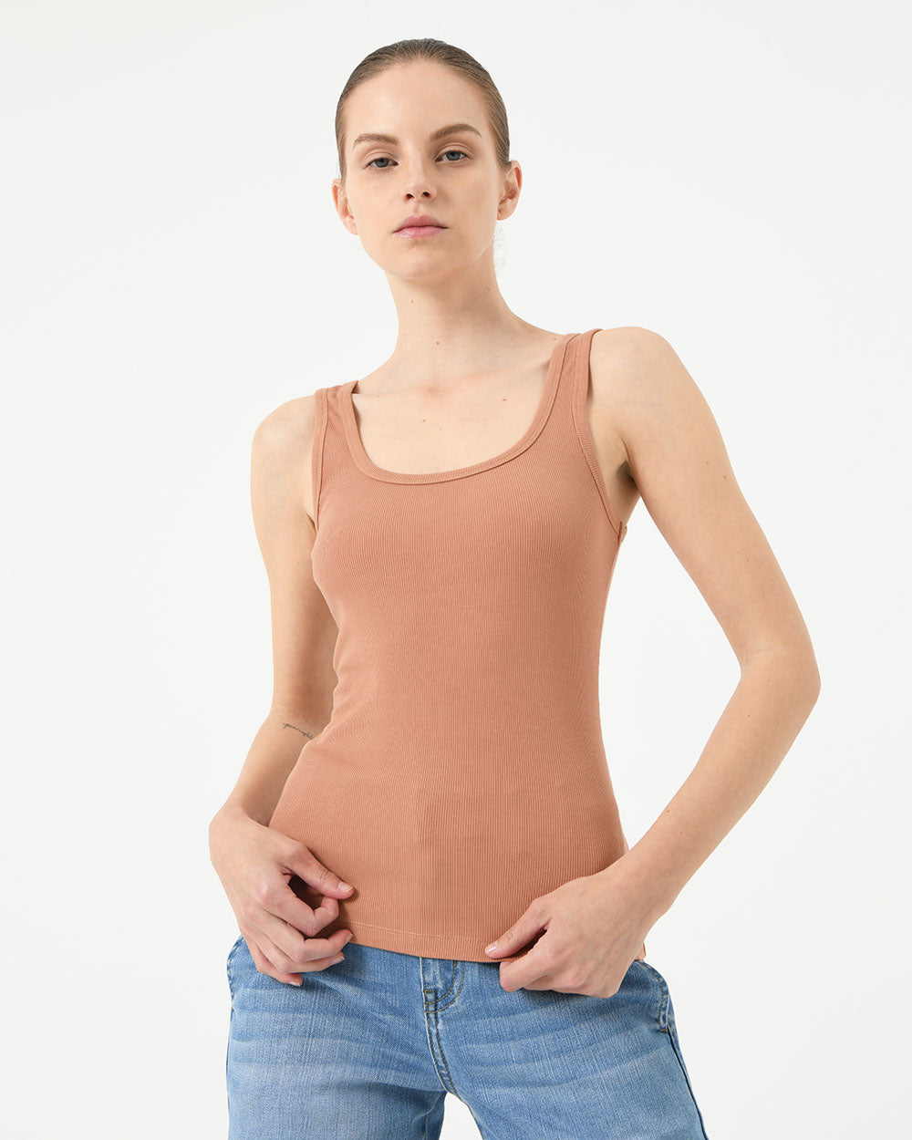 Hilo Fitted Rib Tank Top