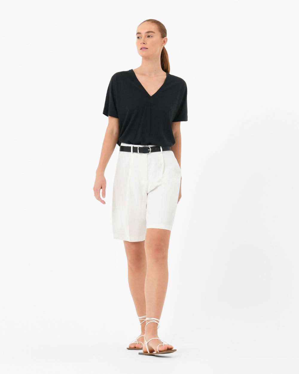 Brussels Linen V-Neck Tee