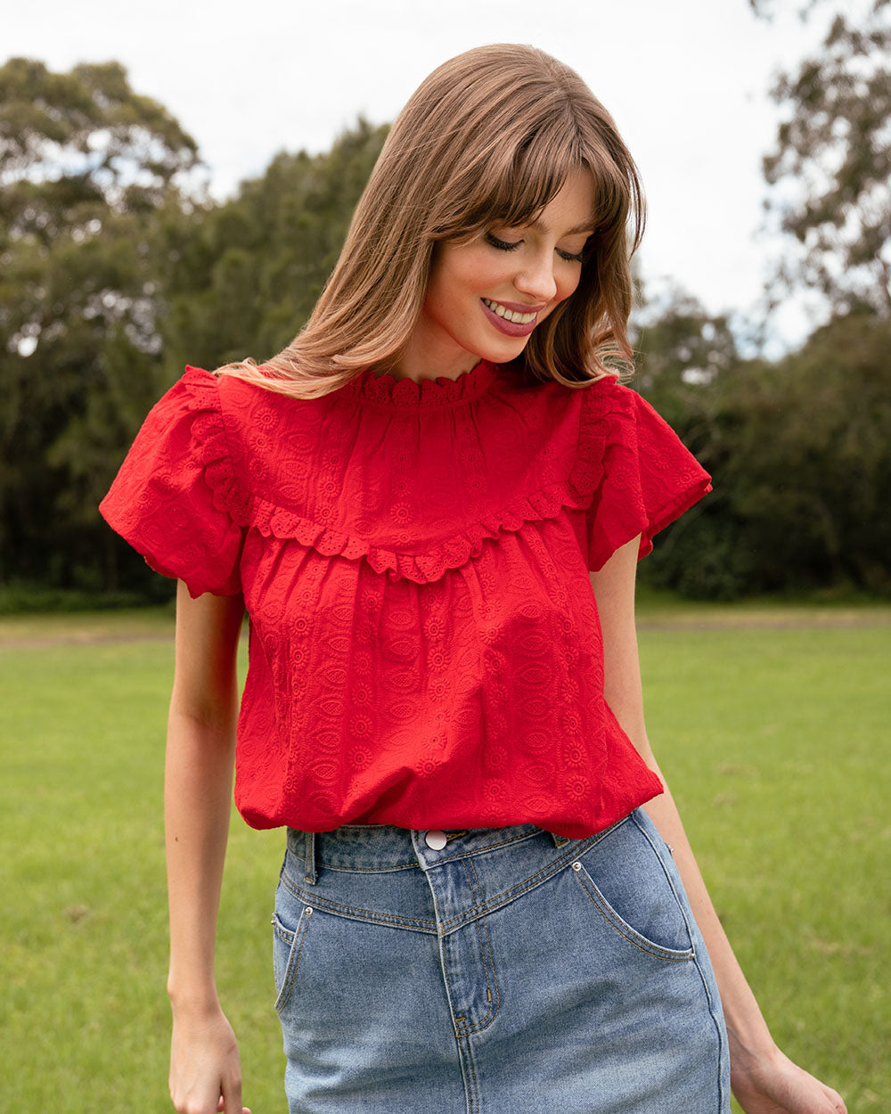 Vitanic Crochet Ruffle Top