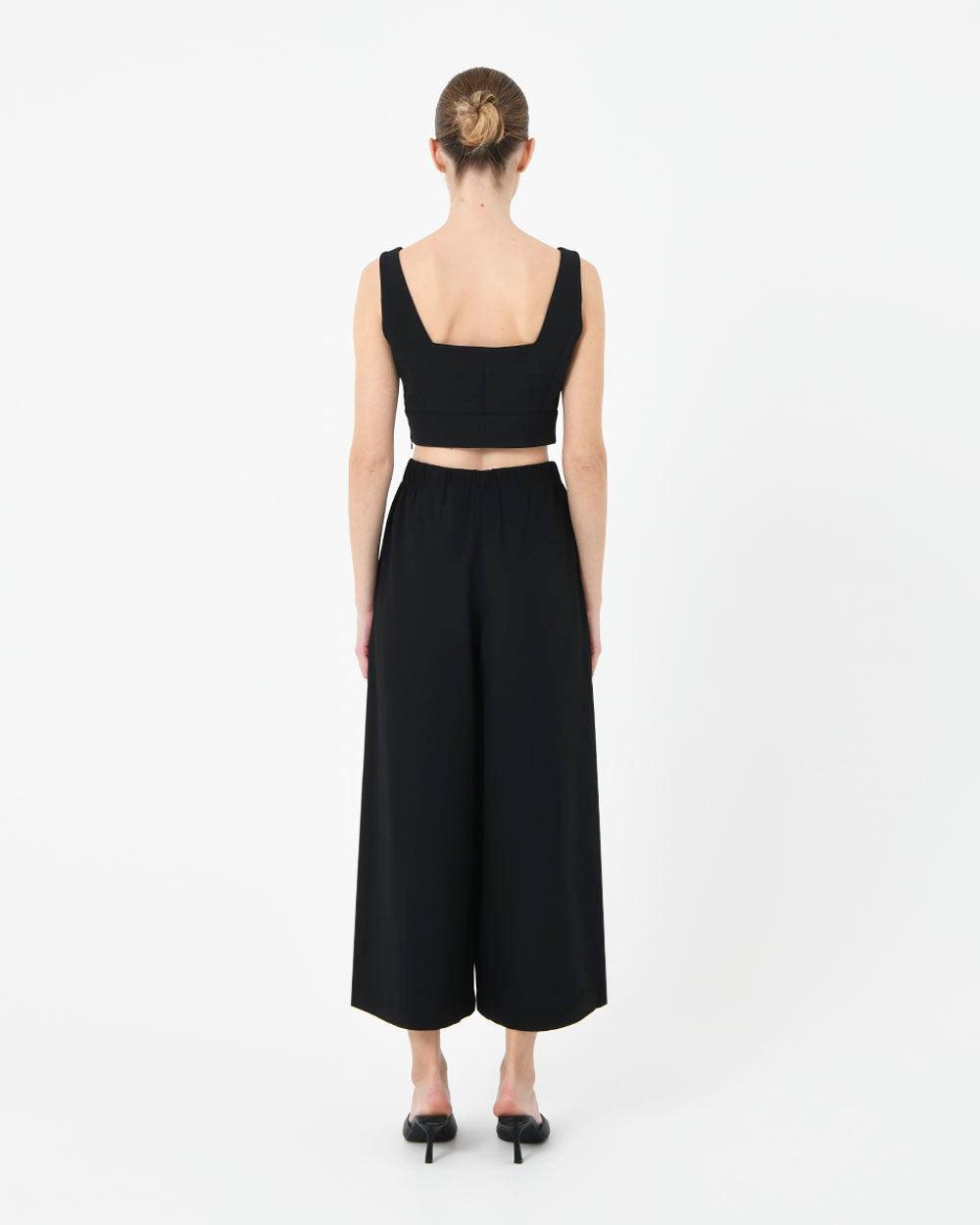 Le Marais Crepe Crop Top