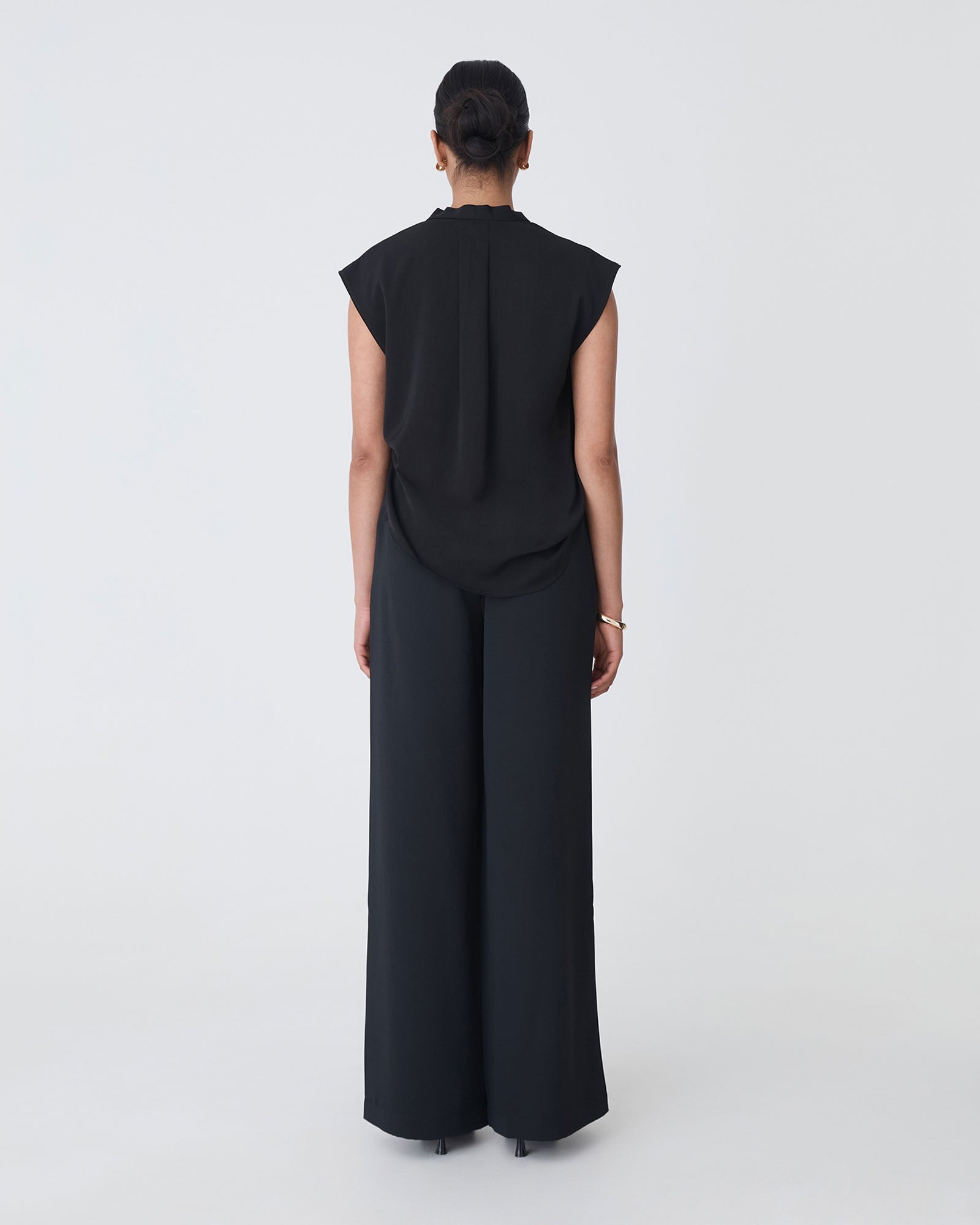 Adelaide V-Neck Cap Sleeve Top