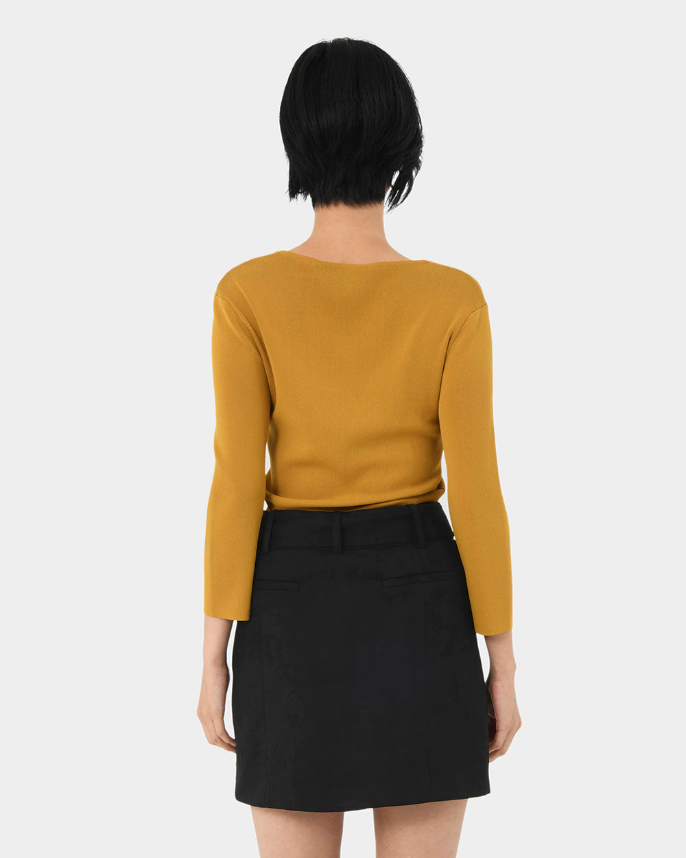 Tassie Round Neck Knit
