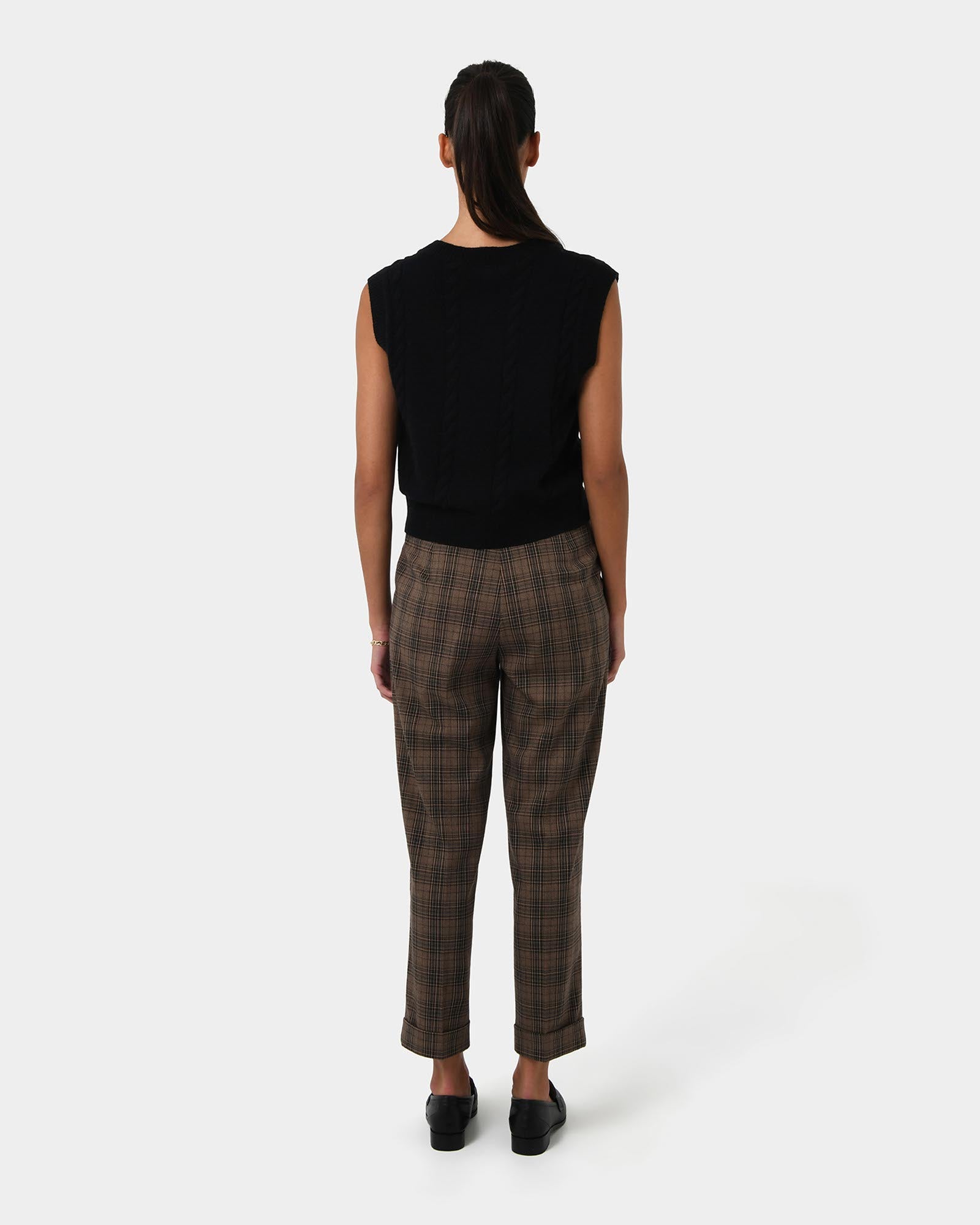 Rulia V-Neck Knit Vest