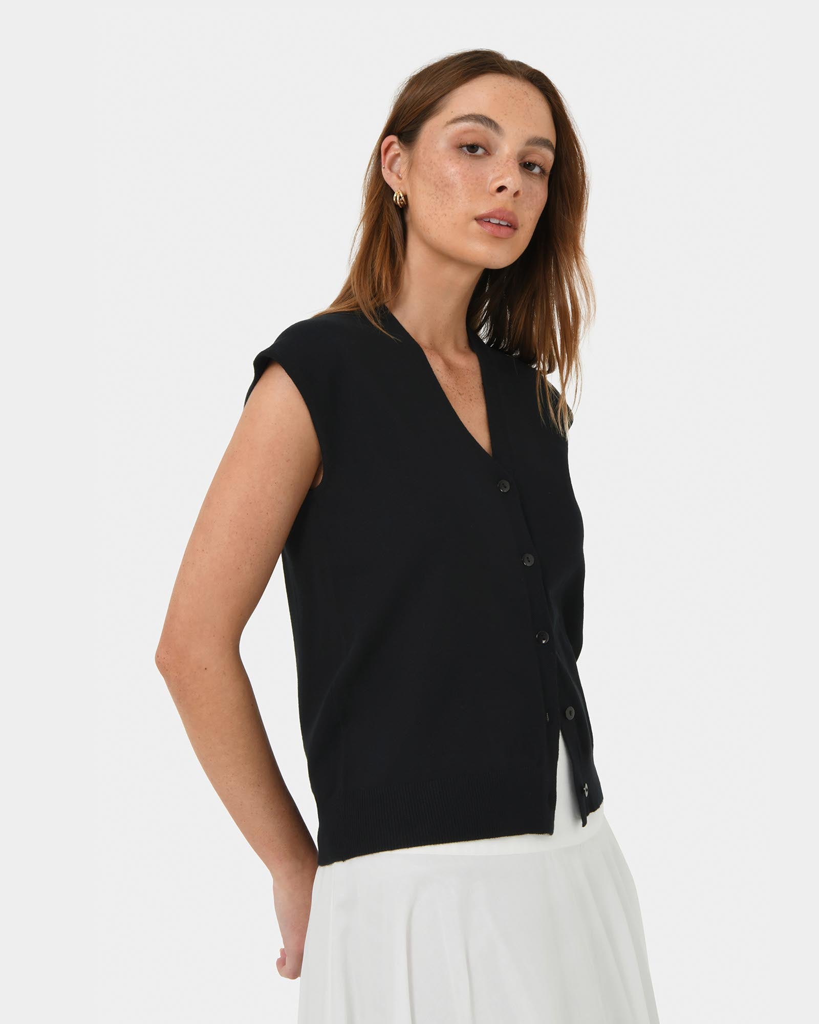 Nicole V-neck Sleeveless Knit
