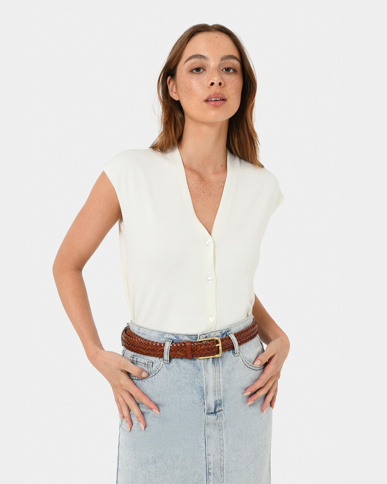Nicole V-neck Sleeveless Knit