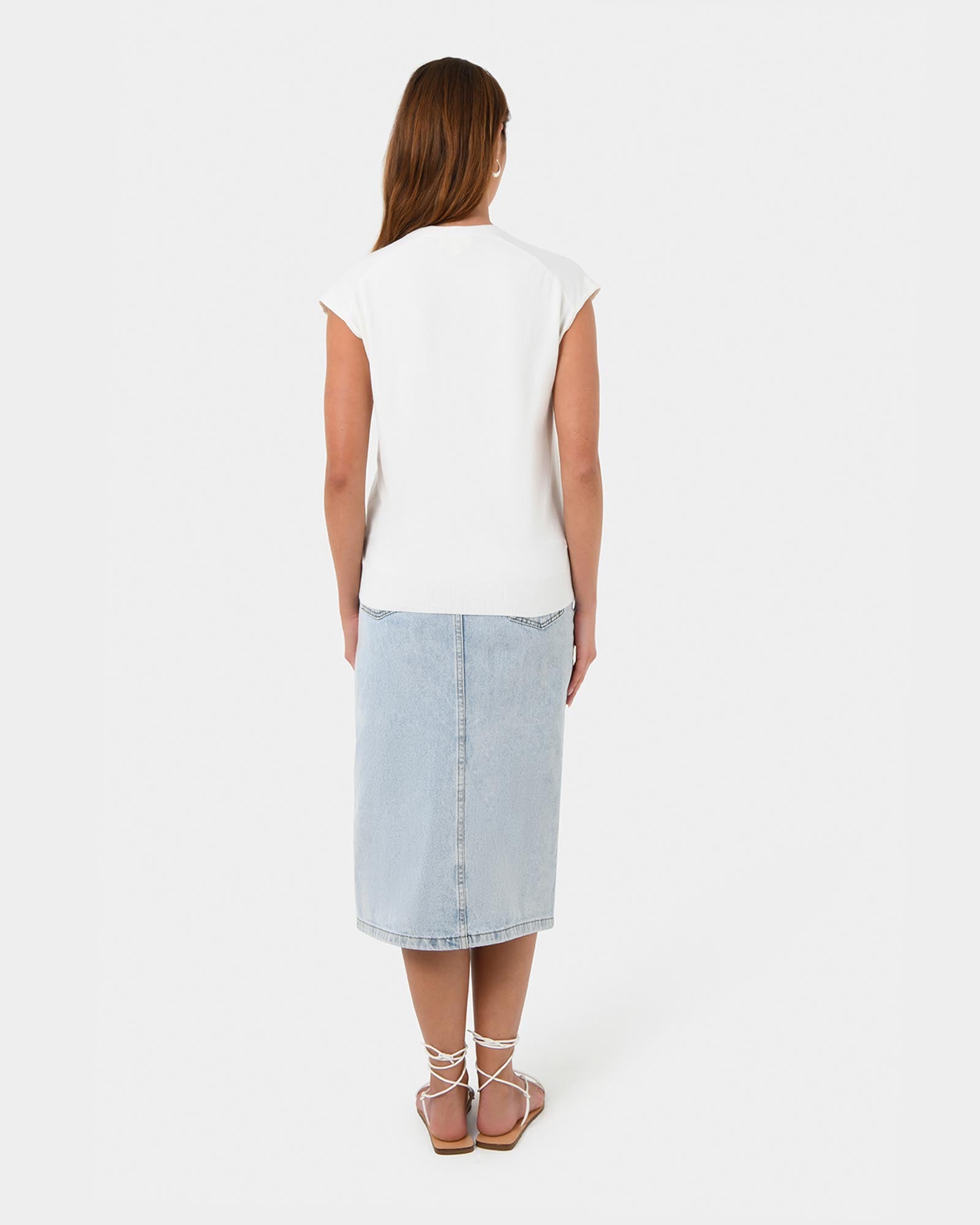 Nicole V-neck Sleeveless Knit