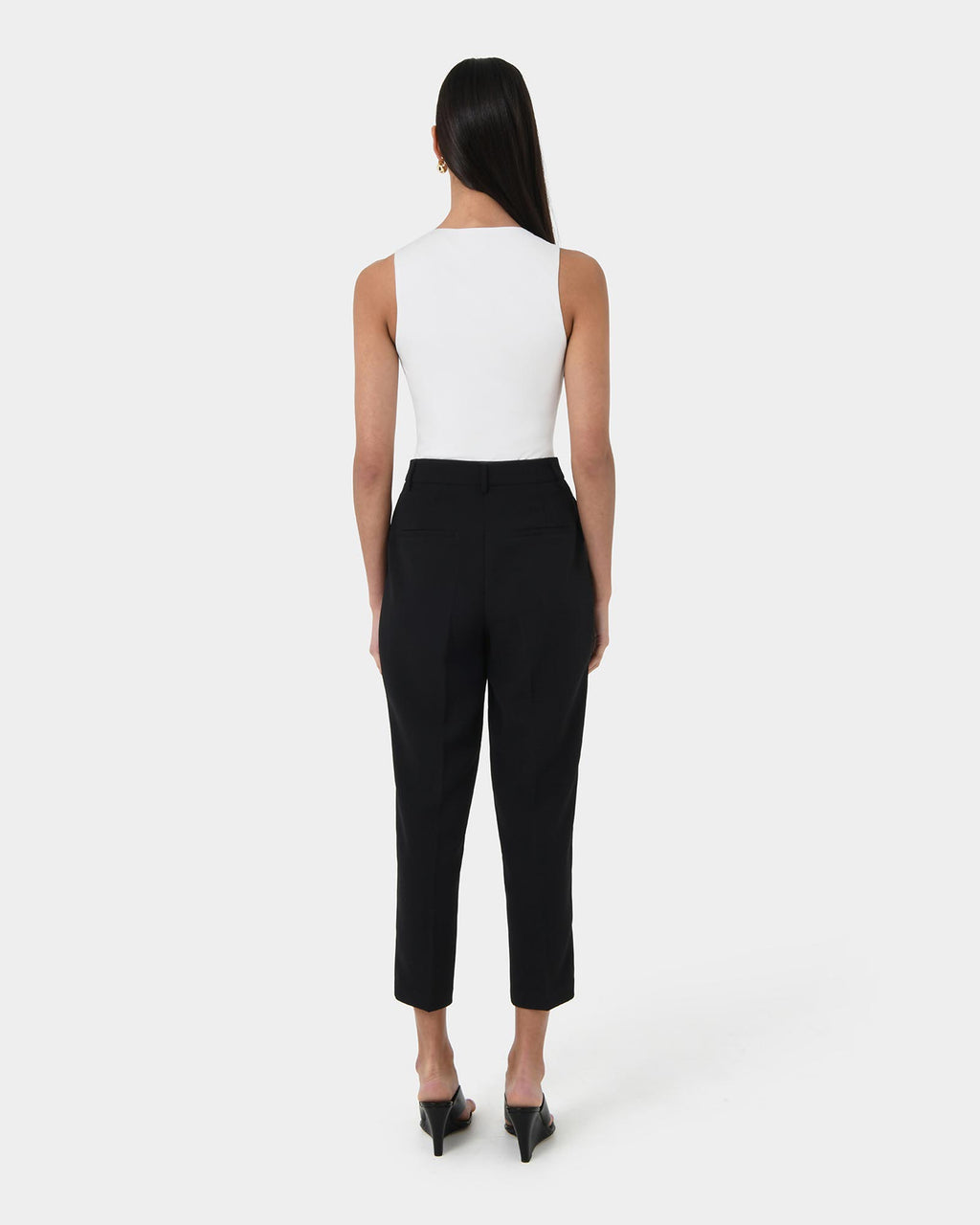 Liv Round Neck Tank Top