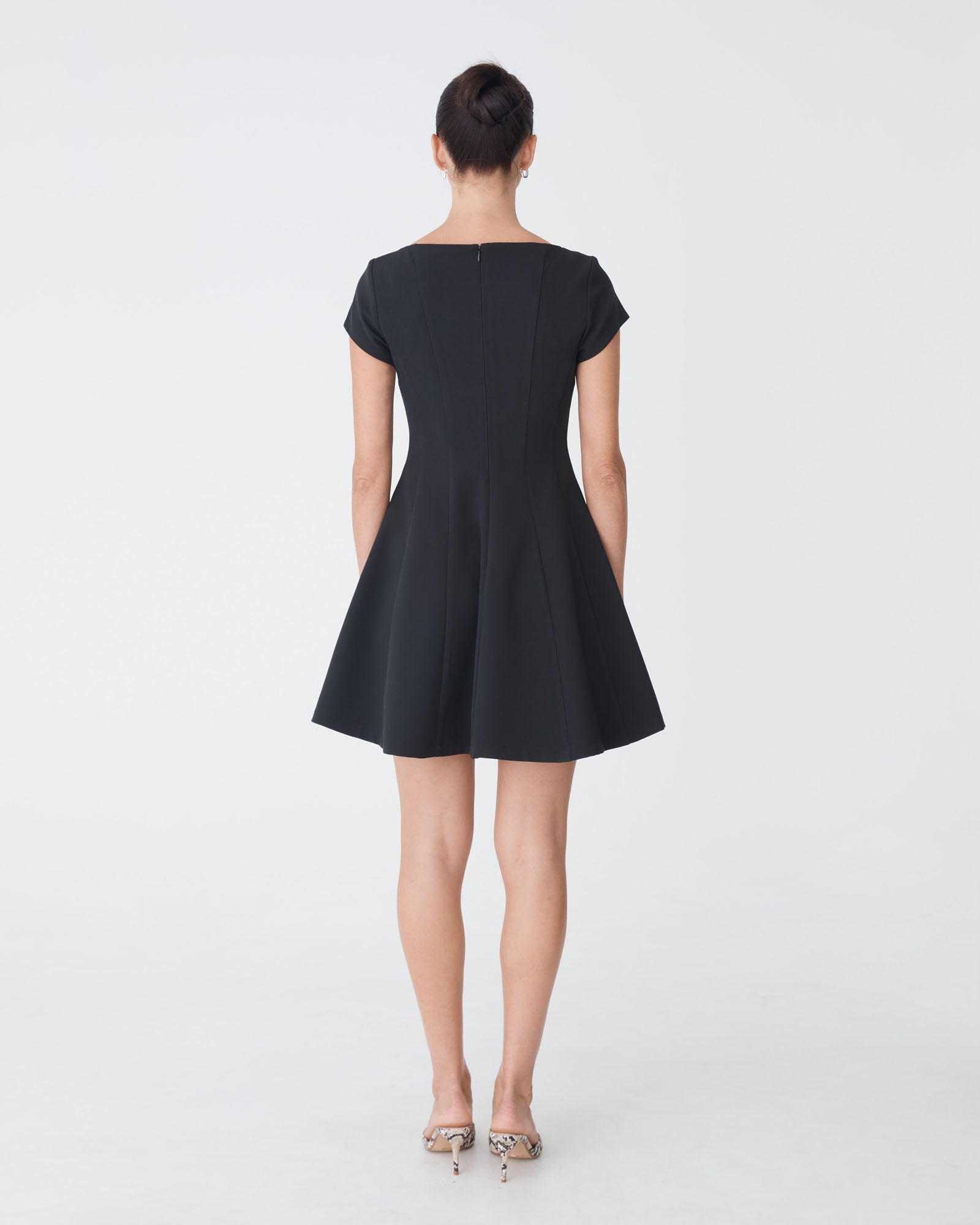 Darcy Short Sleeve Panel Dress
