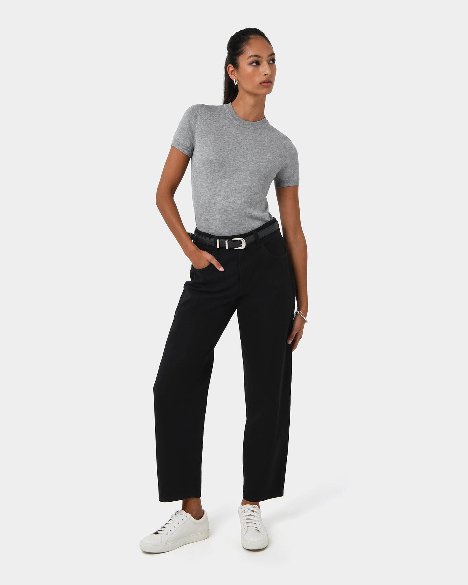 Leighton Barrel Leg Jeans