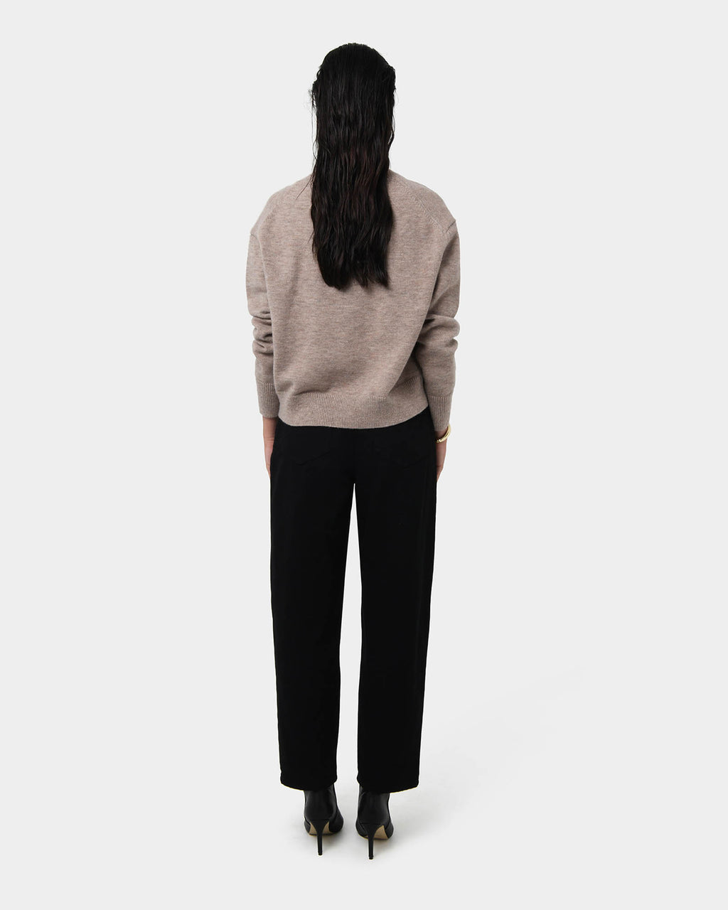 Joyli Round Neck Knit