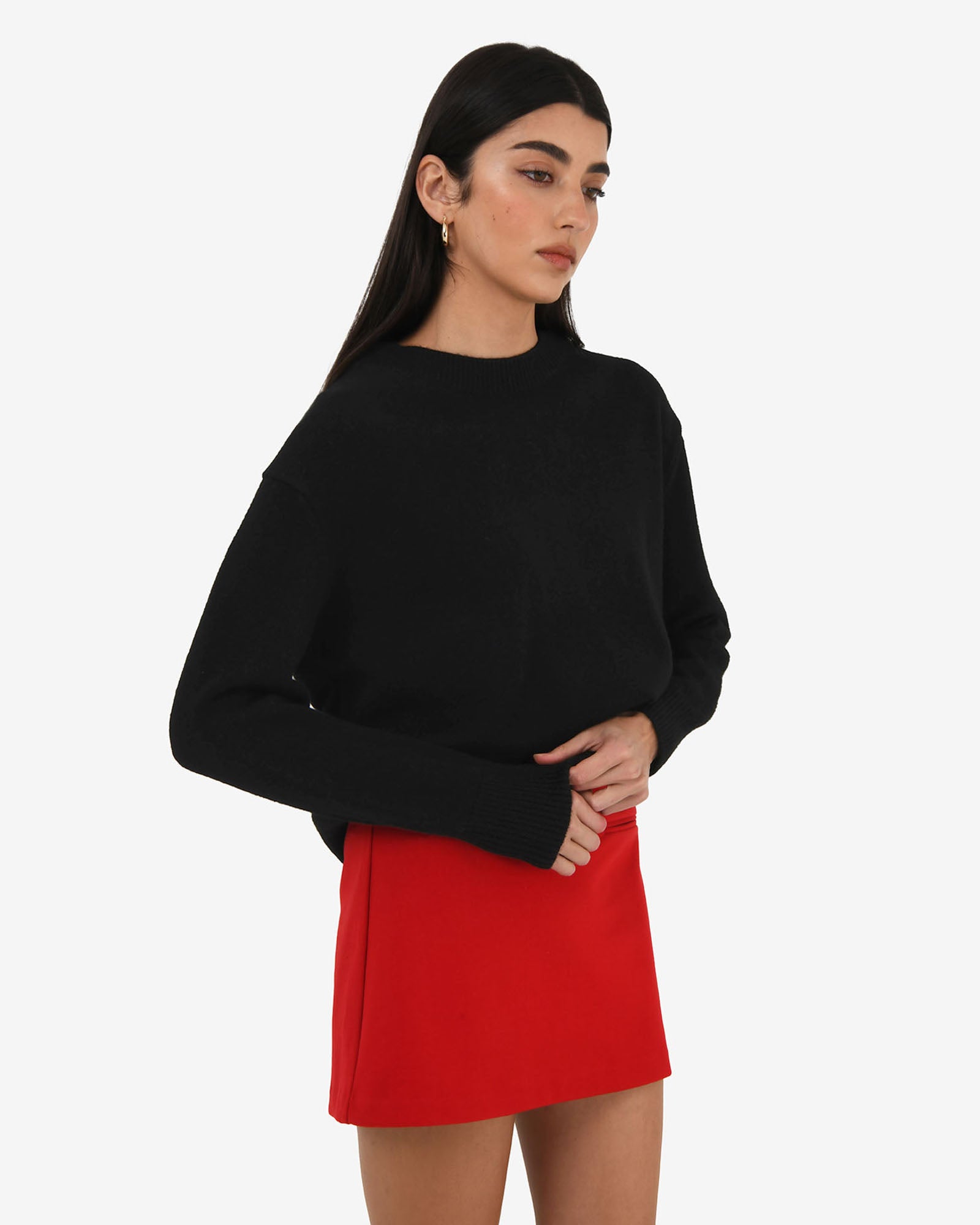 Joyli Round Neck Knit