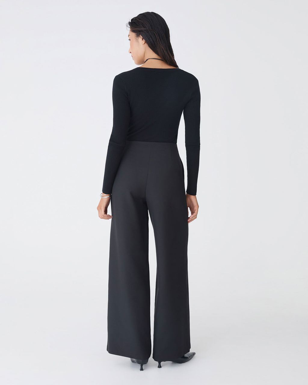 Vicky V-Neck Knit