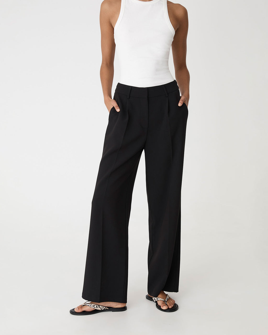Nikki Tailored Pants