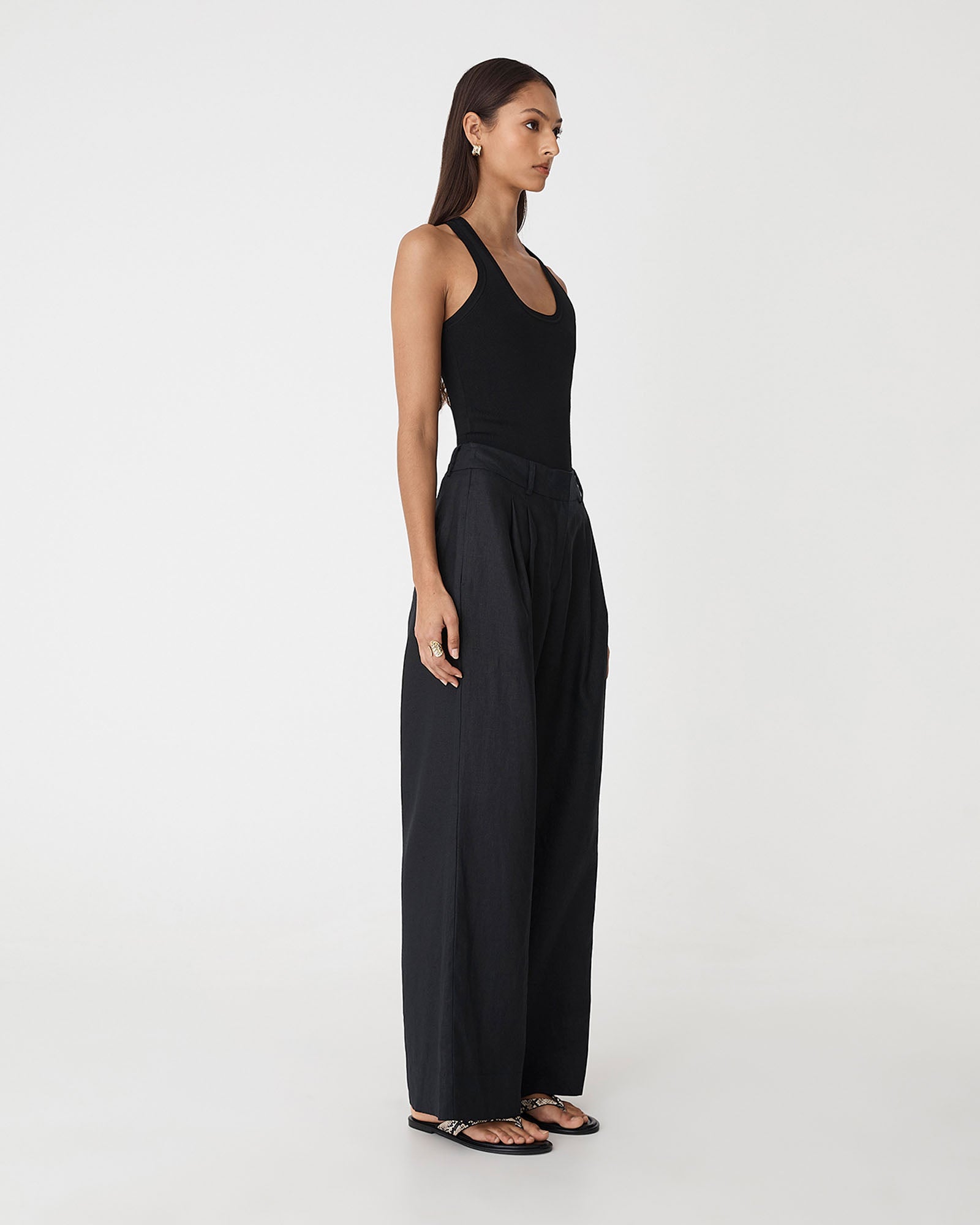 Ami Wide Leg Linen Pants