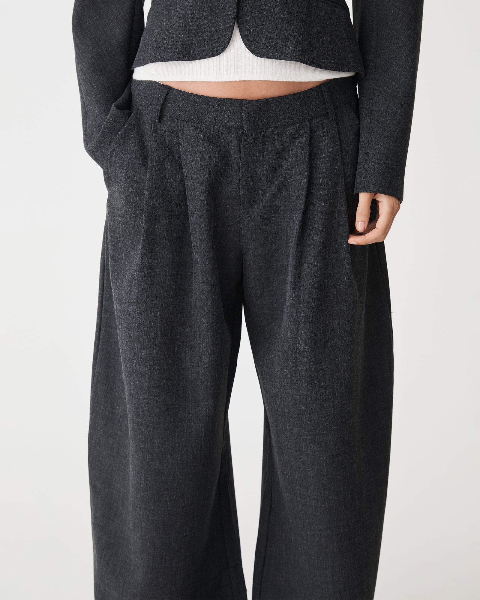 Pippa Barrel Leg Pant