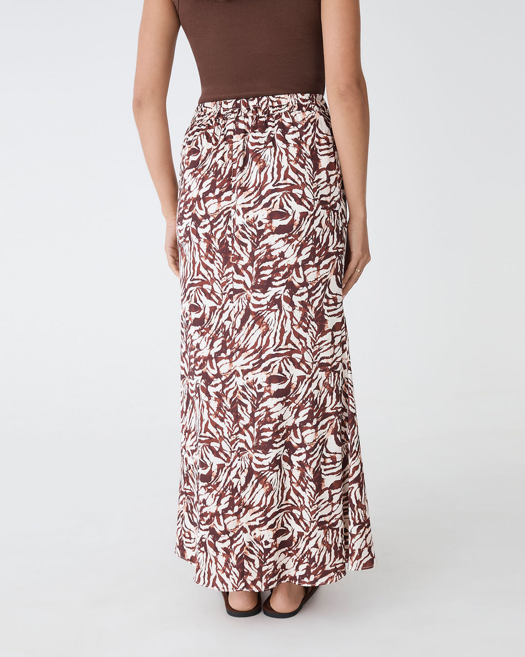 Zuhara Column Skirt