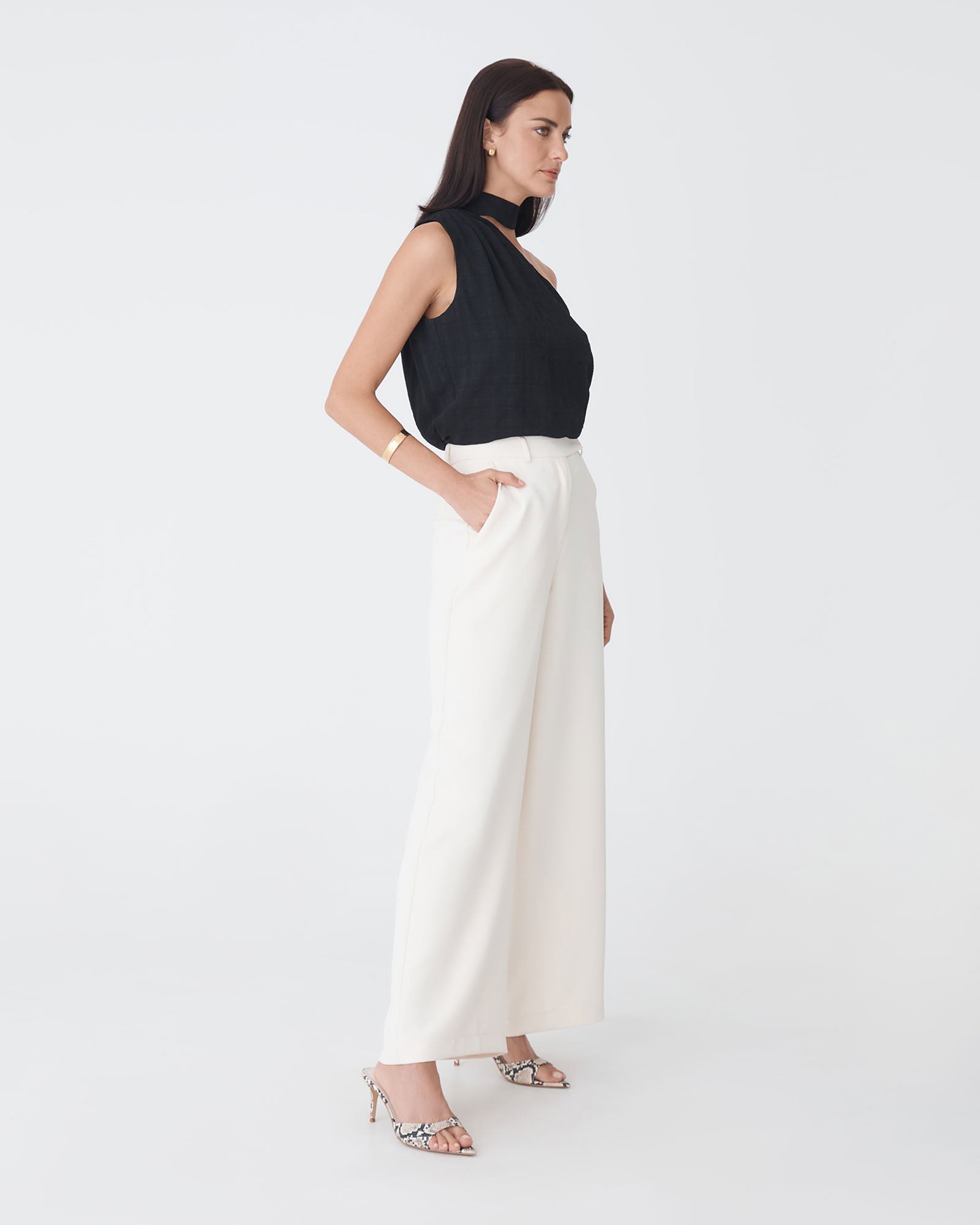 Ashlyn One Shoulder Top