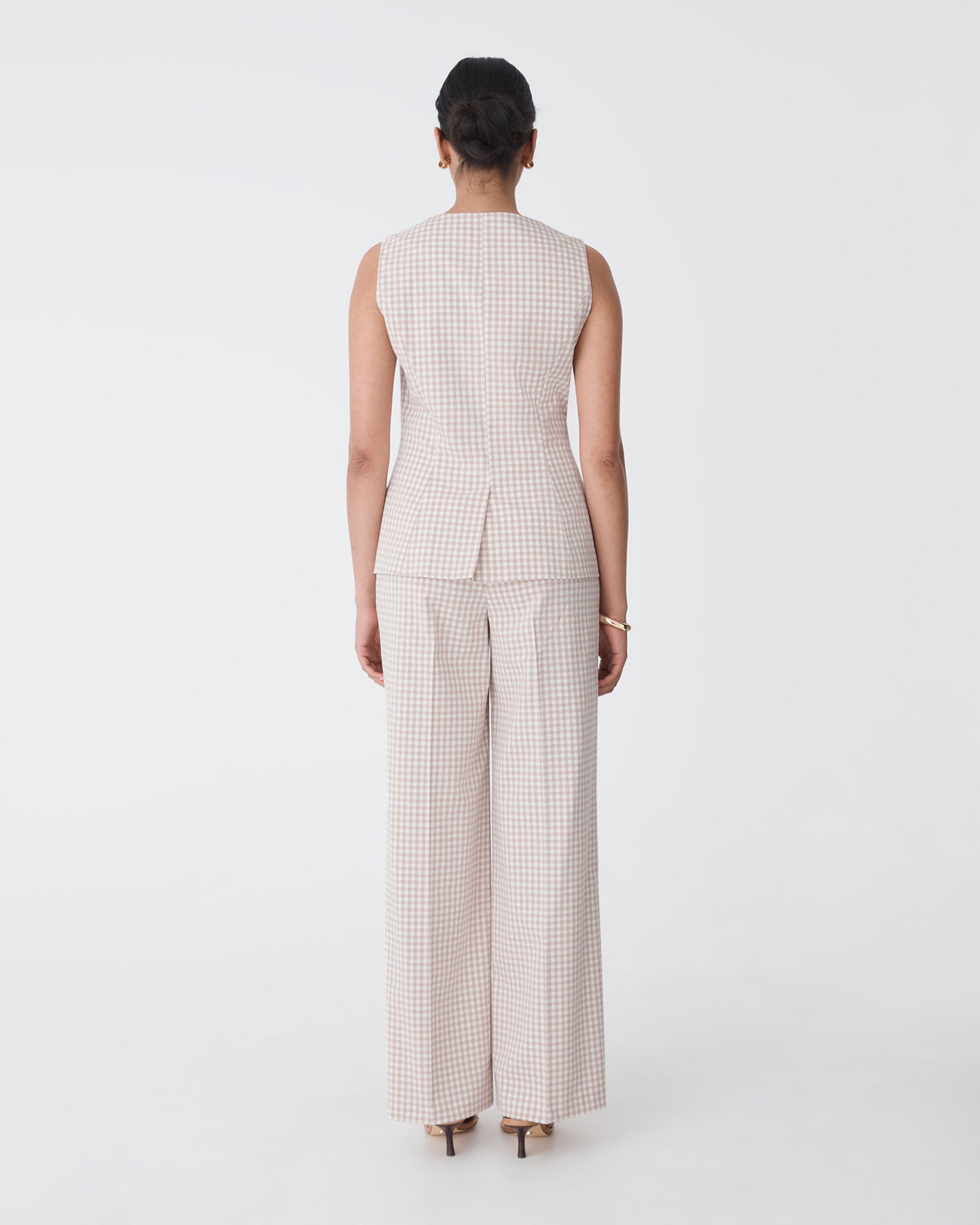 Koora Square Neck Vest