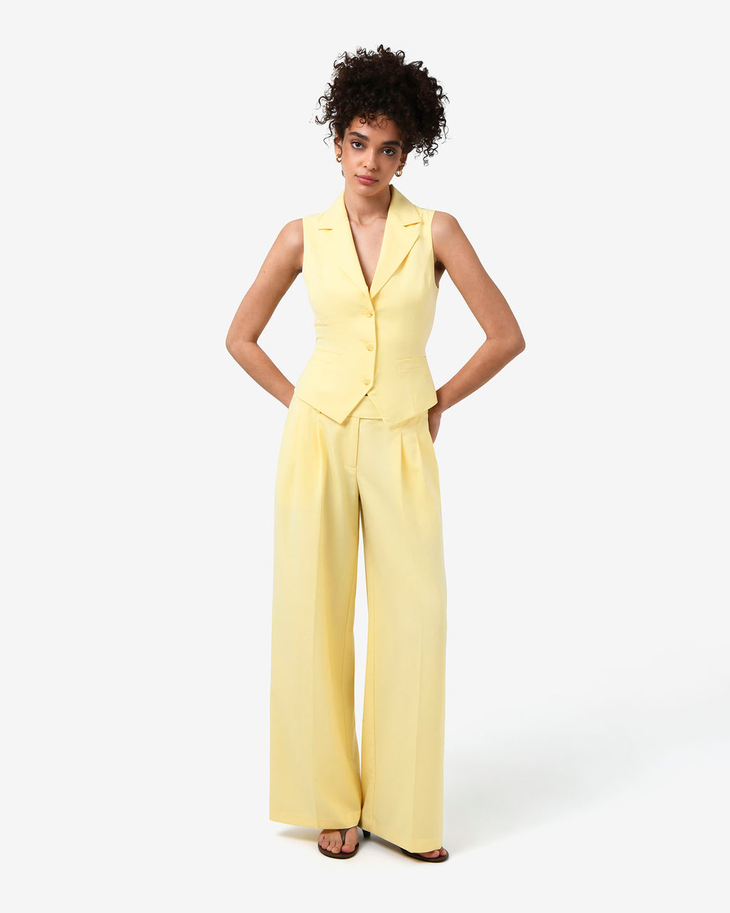 Amera Collared Vest