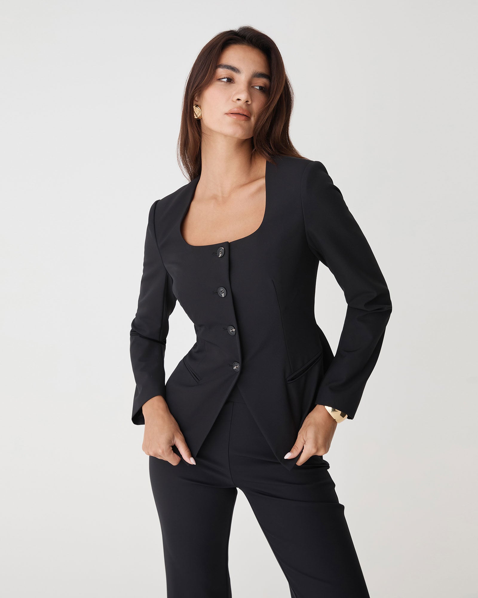 Thea Scoop Neck Blazer