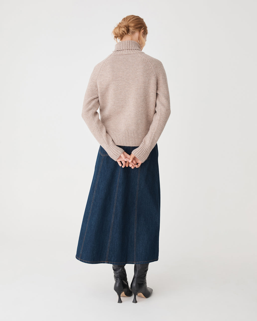 Jada Notch Hem Turtleneck Knit