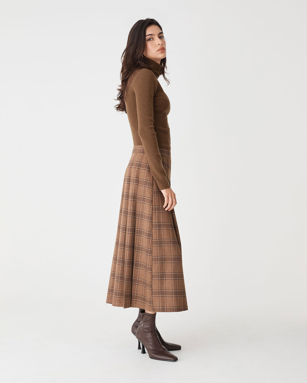 Ginny Ribbed Turtleneck Knit