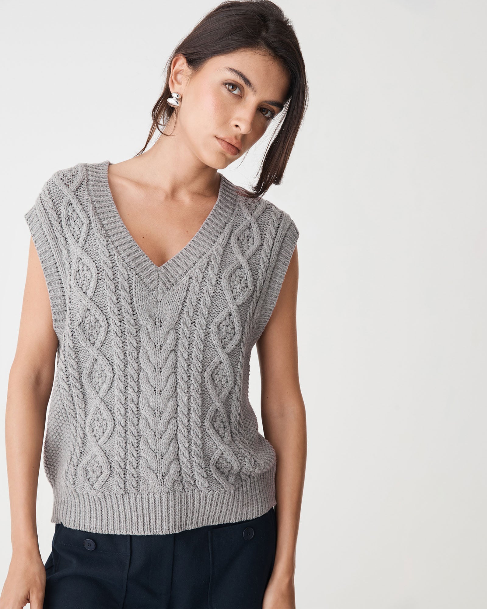 Poppy Sleeveless Cable Knit