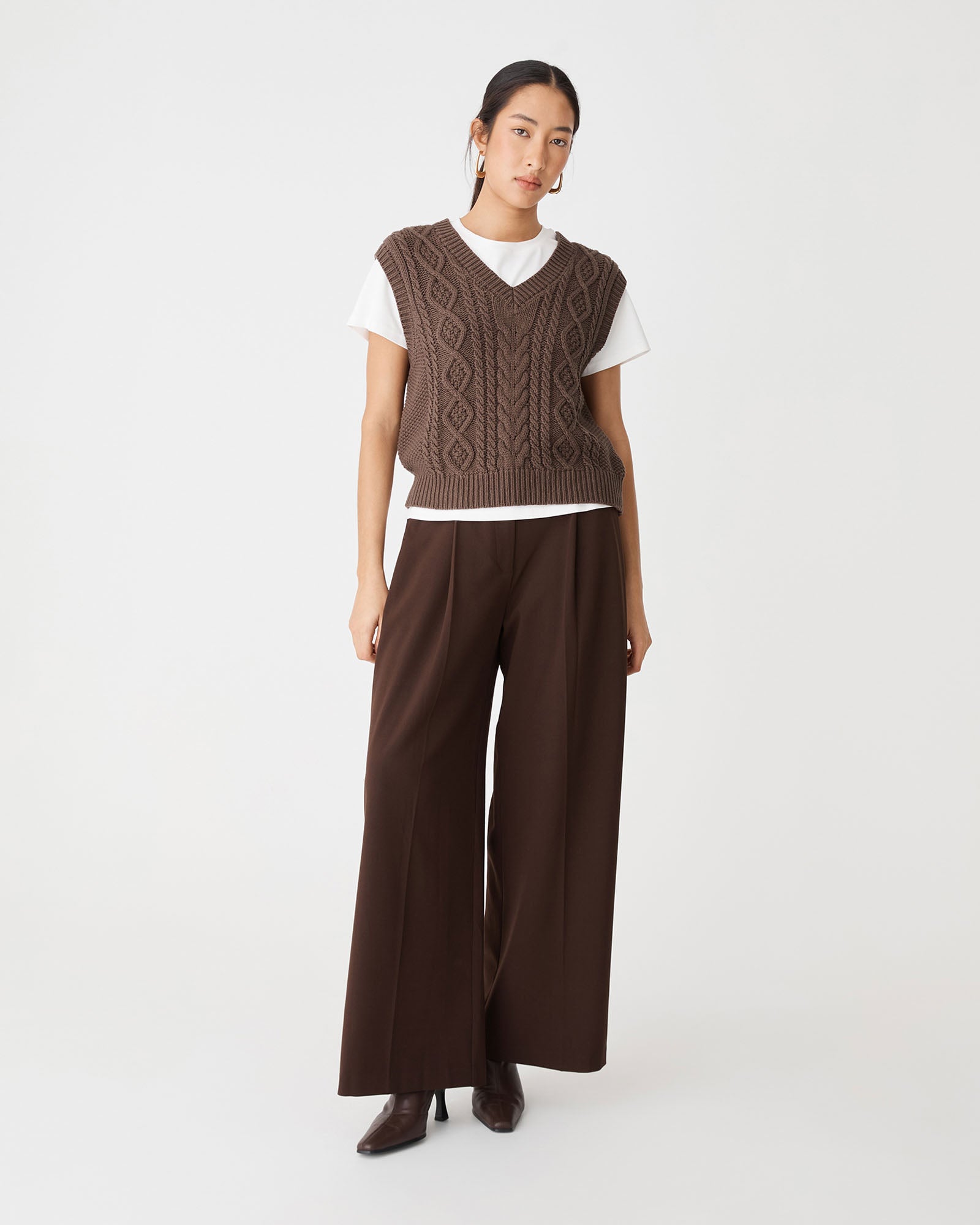 Poppy Sleeveless Cable Knit