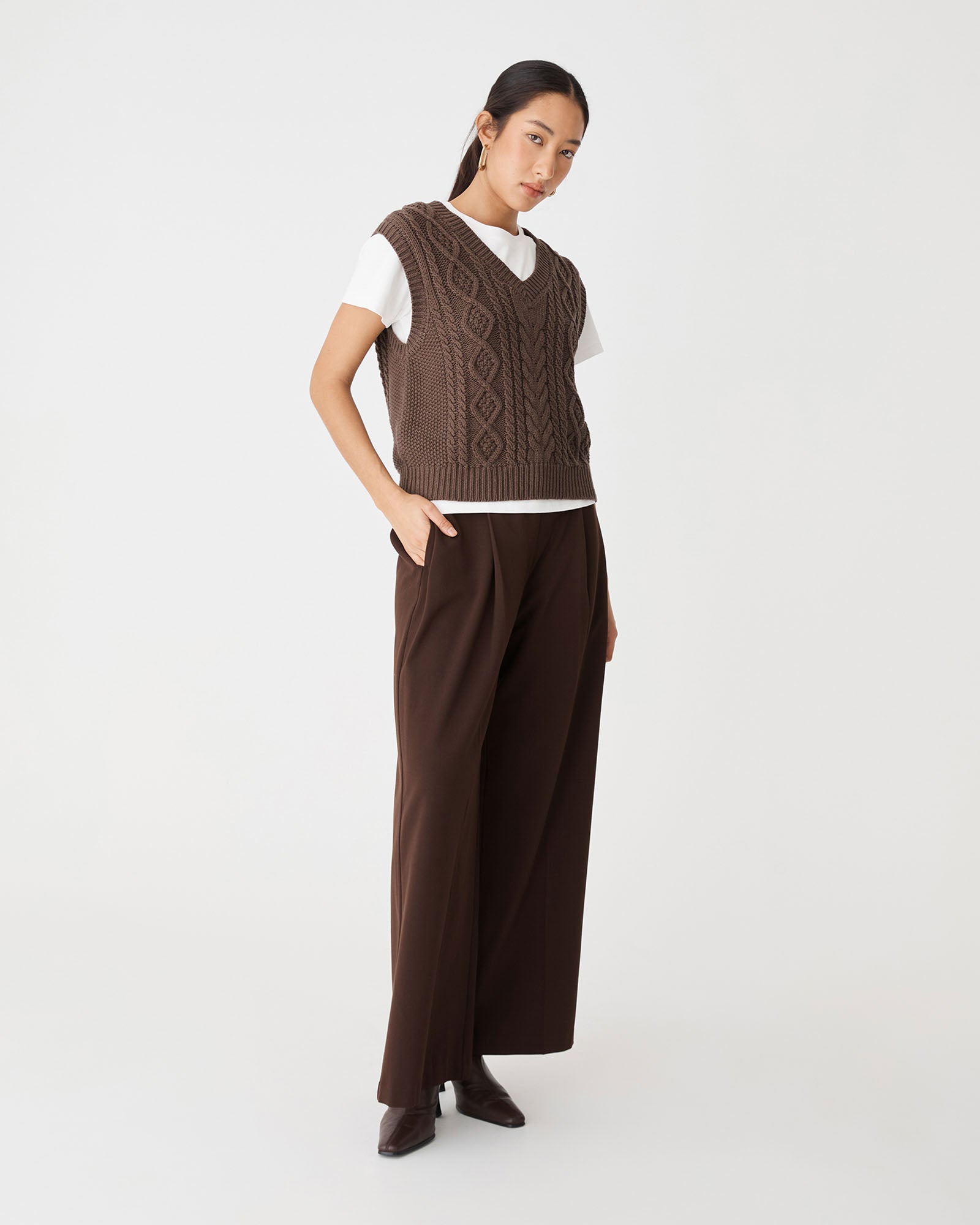Poppy Sleeveless Cable Knit