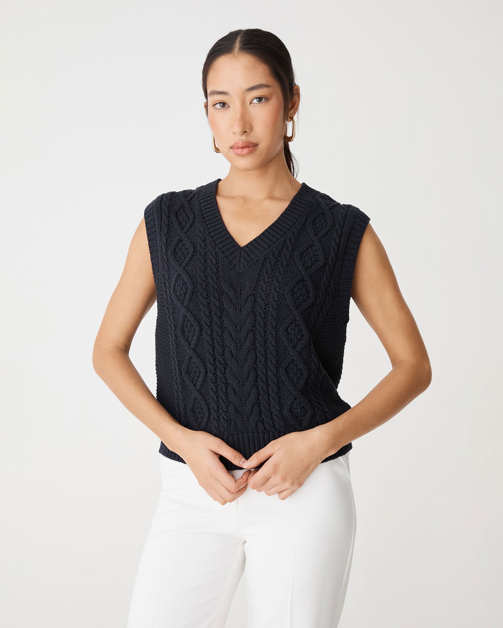 Poppy Sleeveless Cable Knit