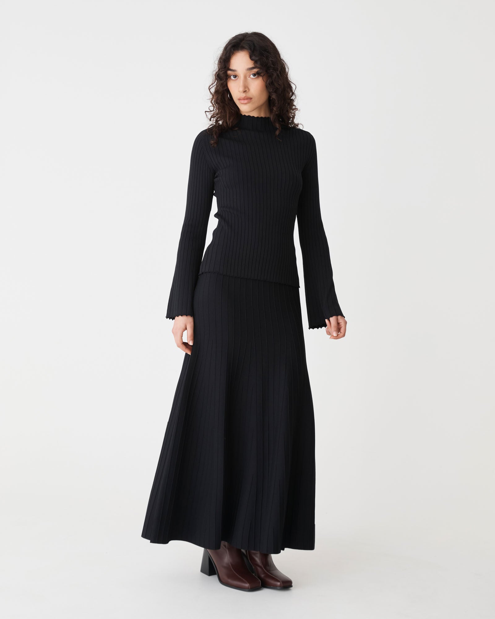 Nevaeh Bell Sleeve Knit