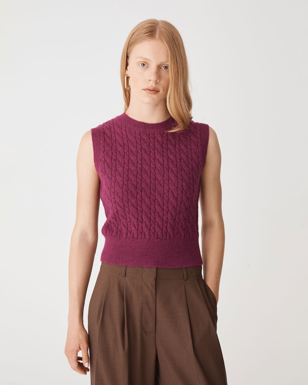 Frankie Sleeveless Cable Knit